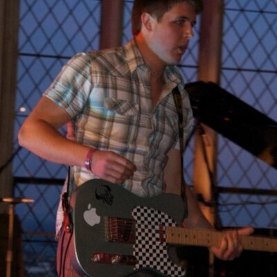 Profile Picture of Leon Pearce (@leonpearce) on Twitter