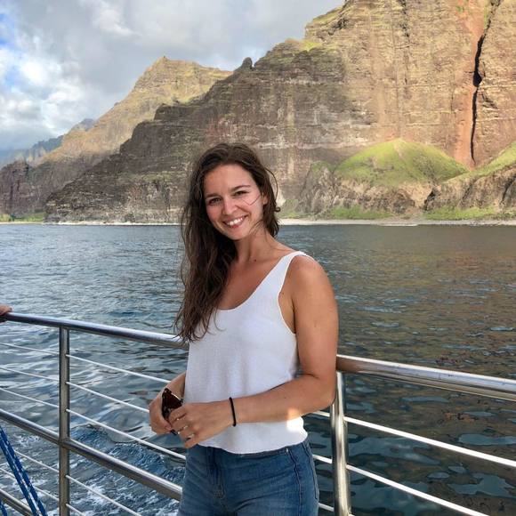 Profile Picture of Audrey Labbé (@audrey752) on Poshmark