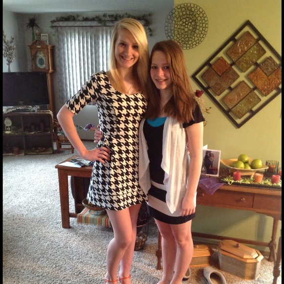 Profile Picture of Allison Milbrandt (@allibop17) on Poshmark