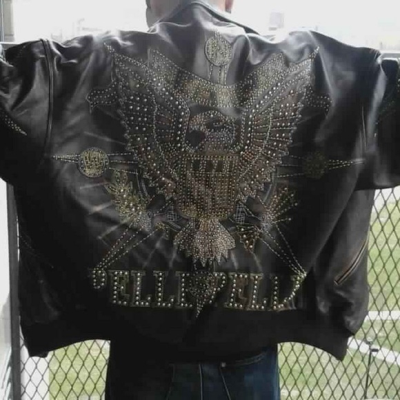 Profile Picture of Blasina Rentas (@blasinarentas74) on Poshmark