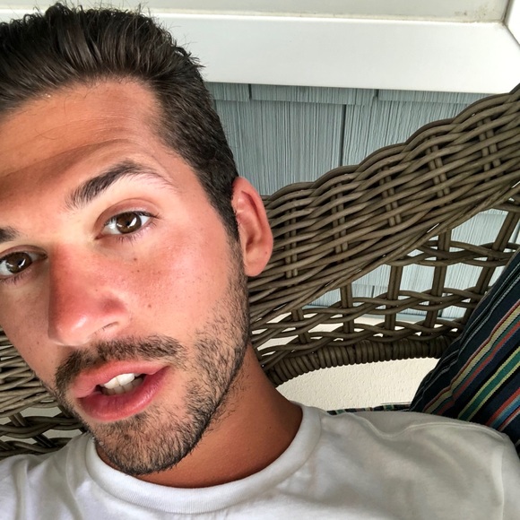 Profile Picture of Will Martorano (@martoranowill) on Poshmark