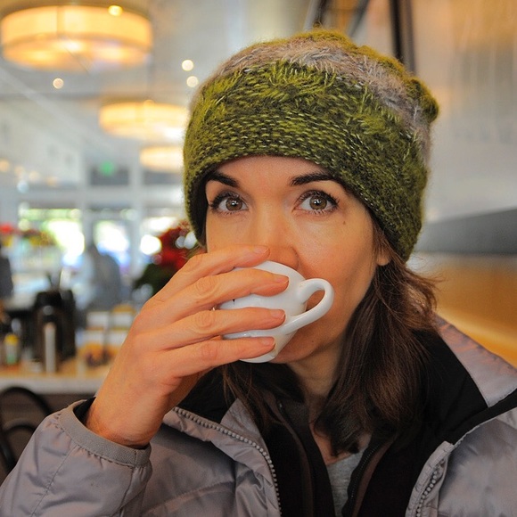 Stacya Silverman - Poshmark Profile Picture of Stacya Silverman (@prettybigfoot) on Poshmark