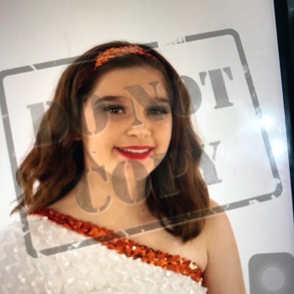 Profile Picture of Haley Meeks (@haleyrochelle_) on Poshmark