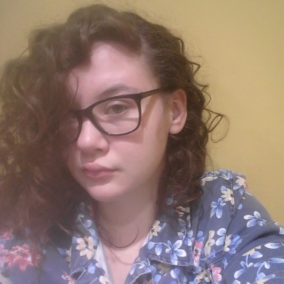 Profile Picture of Mars Alden (@marsalden) on Poshmark