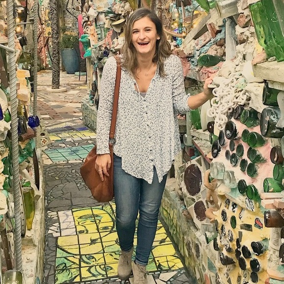 Jacqui Jacqui - Poshmark Profile Picture of Jacqui Jacqui (@jacqo) on Poshmark