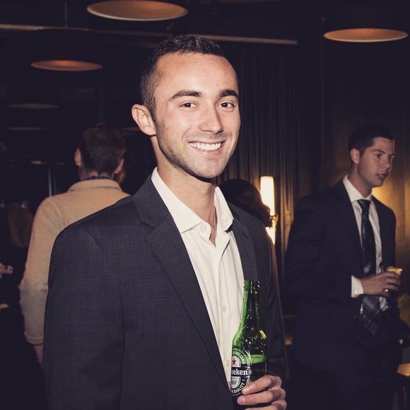 Ben Salpietro - Poshmark Profile Picture of Ben Salpietro (@bmsalpietro) on Poshmark