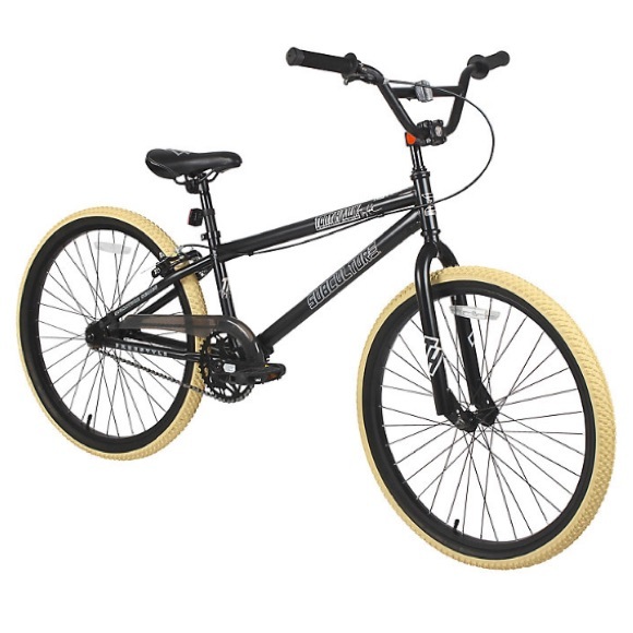 Profile Picture of Ryan Corentin (@ryan_corentin) on Poshmark