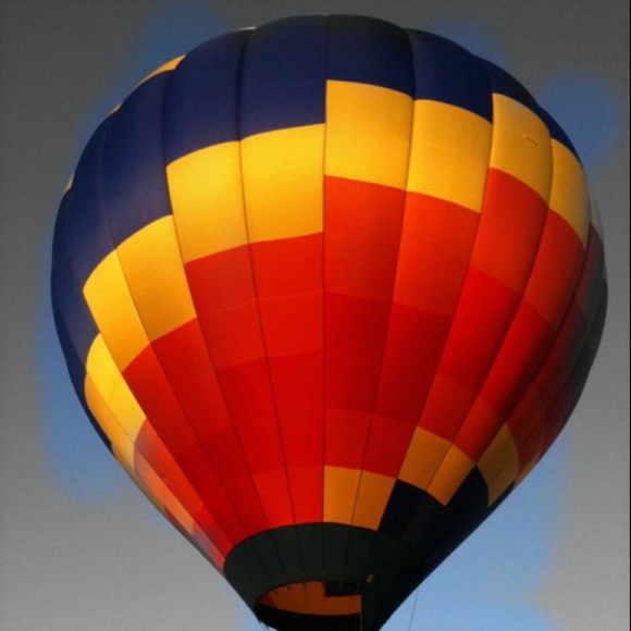 Profile Picture of Samantha Phillpotts (@phillpotts18) on Poshmark