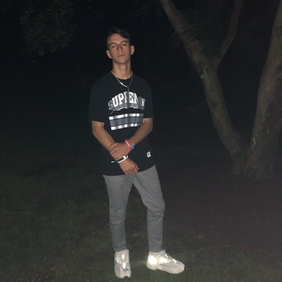 Profile Picture of Kyle Scirbona (@supremekyle12) on Poshmark