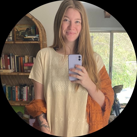 Profile Picture of Katie Mcmurtry (@katiemcmurtry) on Poshmark