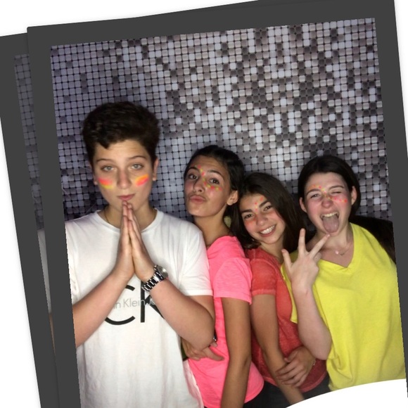 Profile Picture of Evan Goldgraber (@evangoldgraber) on Poshmark