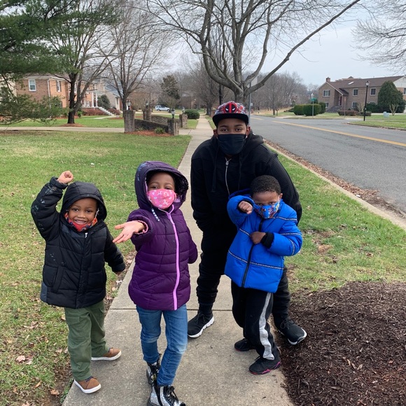 Profile Picture of Montez Hubbard (@montezhubbard) on Poshmark