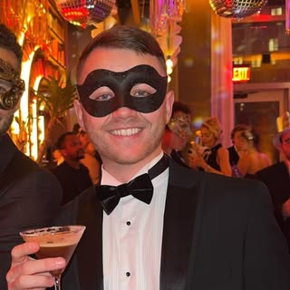 Profile Picture of Paul Burns (@paulburns_) on Instagram