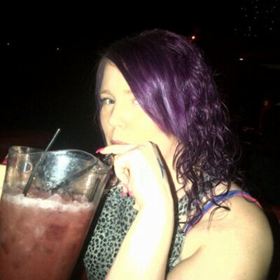 Profile Picture of Hayley Stratton (@haayleeymwah) on Twitter