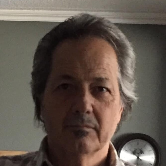 Profile Picture of Philip Forlenza (@forlenza) on Poshmark