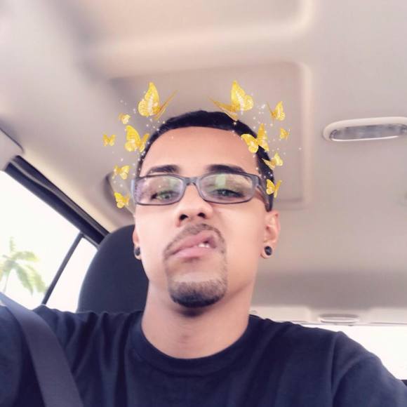 Profile Picture of Paul La barrie (@paullabarrie) on Poshmark