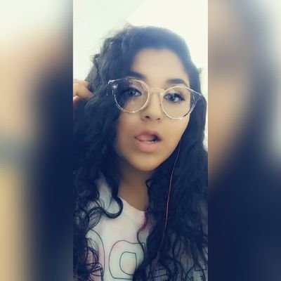 Profile Picture of Stephanie Arredondo (@Stephan41698061) on Twitter