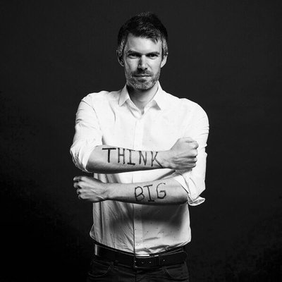 Profile Picture of Simon Oliver Raby (@simonoliverraby) on Twitter