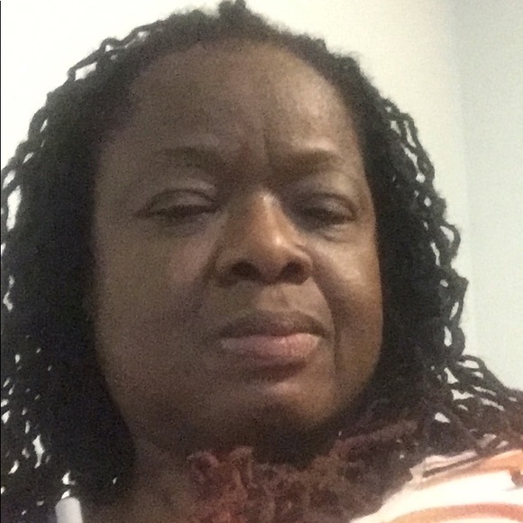 Profile Picture of Sayan Jallah (@sayanj12) on Poshmark