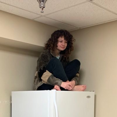 Profile Picture of Bailey (@baileyweakley) on Twitter