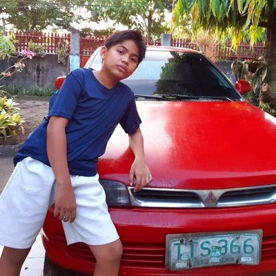 Profile Picture of Brian Carle Castillo (@CarleCastillo) on Twitter