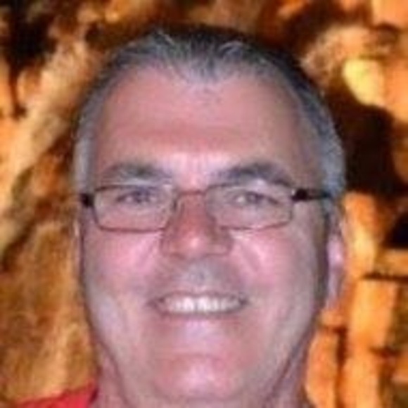 Profile Picture of Tibor Simon (@tibor1hun) on Poshmark