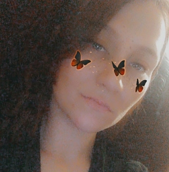 Profile Picture of Ranae Sherfield (@ranaesherfield) on Poshmark