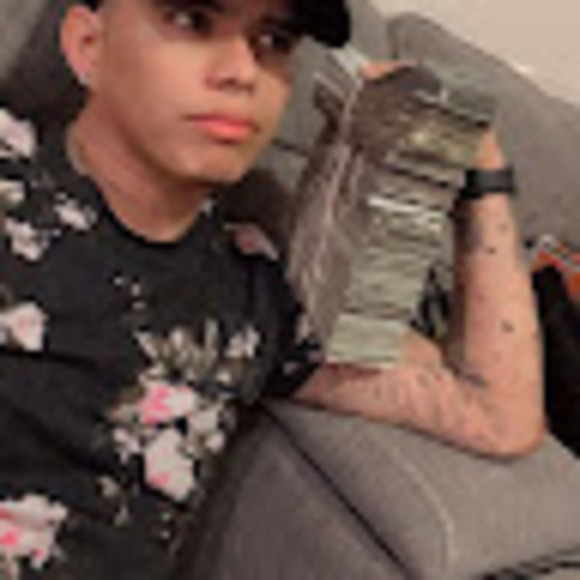 Profile Picture of Danny Rangel (@dannyrangel773) on Poshmark