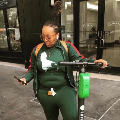 Profile Picture of Chavon James (Von J) (@getvonjinyolife) on Twitter