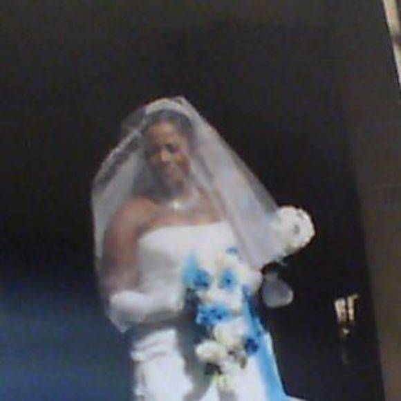 Profile Picture of Anastesia Osaah (@osaah77) on Poshmark