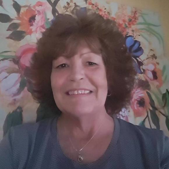 Profile Picture of Maxine Margolese (@maxinemargolese) on Poshmark