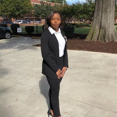 Profile Picture of Jessica Allen (@JamarAw2983128) on Twitter