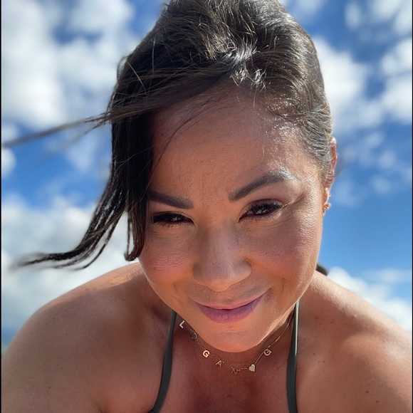Profile Picture of Genie Nagata (@genie_nagata) on Poshmark