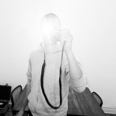 Profile Picture of Christopher Sachs (@SweetLightCrude) on Twitter