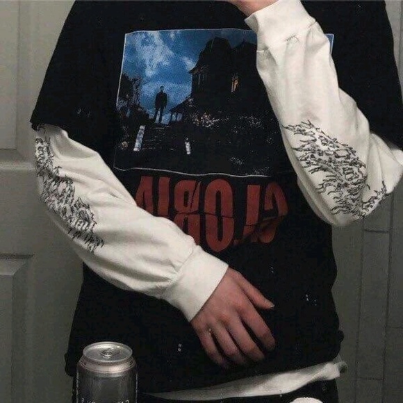 Profile Picture of Andrew Bates (@thisispandaplay) on Poshmark