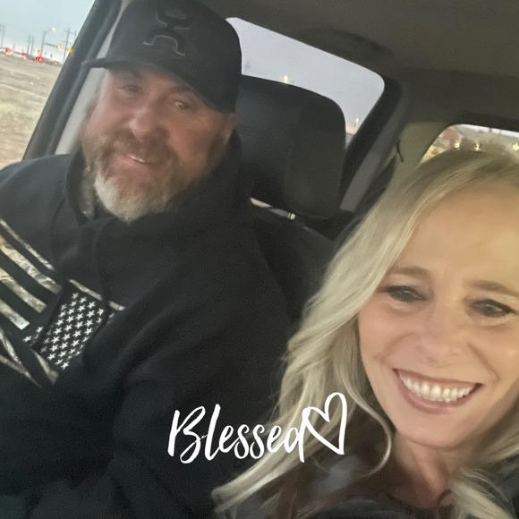 Profile Picture of Roxane Day (@roxane_1117) on Poshmark