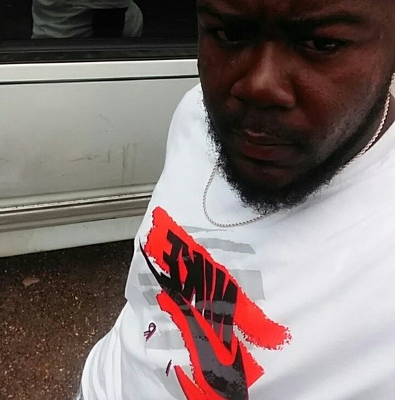 Profile Picture of Houston Burdette (@bukebaddass) on Poshmark