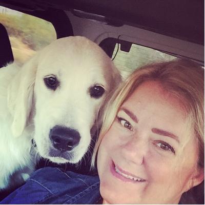 Profile Picture of Tina Peterson (@tinaincc) on Twitter