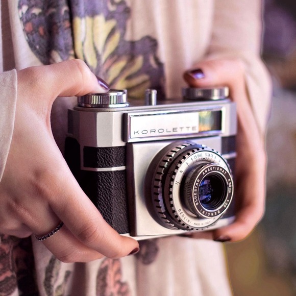 Profile Picture of Angel Zhang (@azangel1234) on Poshmark