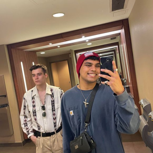 Profile Picture of Shafeeq Mohammed (@shafeeqmohammed) on Poshmark