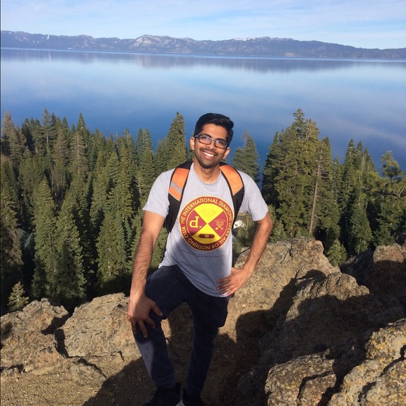 Profile Picture of Taha Gabajiwala (@tahagabajiwala) on Poshmark