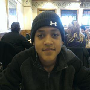 Profile Picture of Larry Martin (@alozayshezo) on Twitter