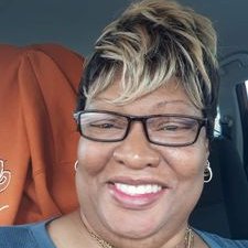 Profile Picture of DORIS SPRINGER PIPER (@SpringerPiper) on Twitter