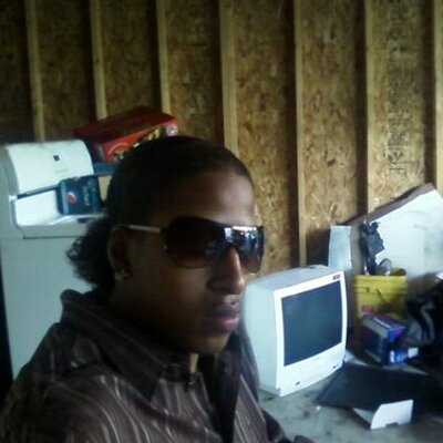 Profile Picture of Curtis M. Hinton (@murda116) on Twitter
