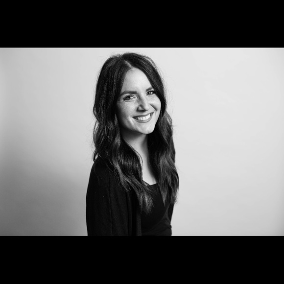 Profile Picture of Danielle Blaser (@d_blaser) on Poshmark