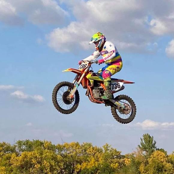 Profile Picture of Eran Salzmann (@chefebs99) on Poshmark