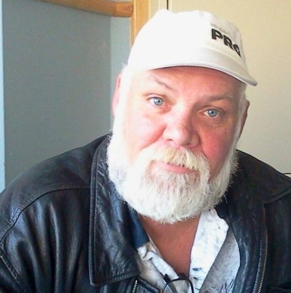 Profile Picture of Barry Collins (@barry_collins) on Poshmark