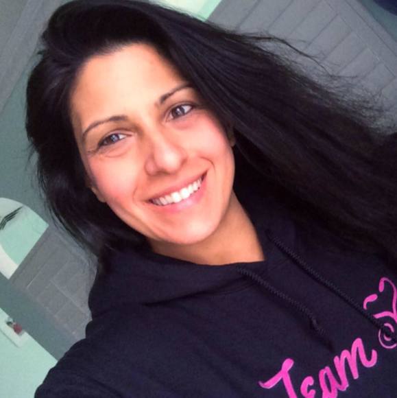 Profile Picture of Rebecca Capodici (@rcapodici1710) on Poshmark