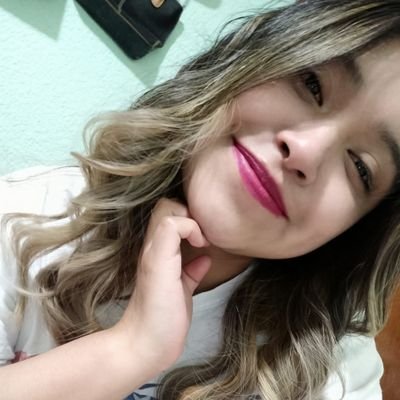 Profile Picture of Elizabeth Avila (@eeLiz_JBR) on Twitter