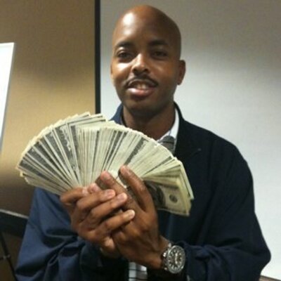 Profile Picture of James Wade (@diamondjdub) on Twitter